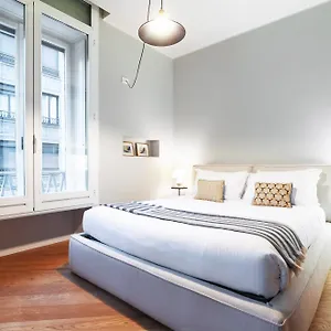 Contempora - Visconti Di Modrone Apartamento Milán